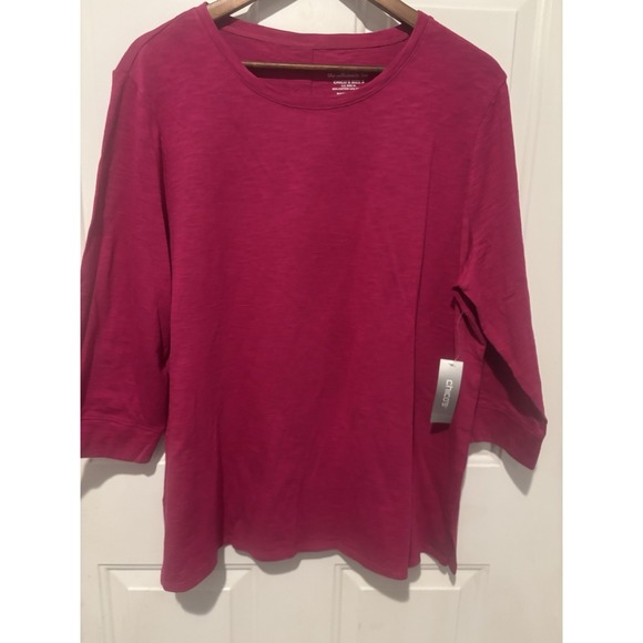 Chico's Tops - NWT Chico's Top The Ultimate Tee Scoop Neck Fuchsia Buttons Down Back Size 3 XL